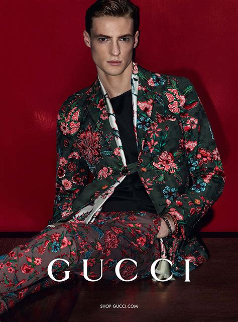 mannelijke modellen bij gucci|gucci men's collection.